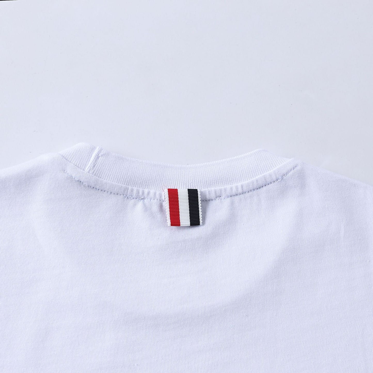 4-Bar Puppy Embroidery T-shirt